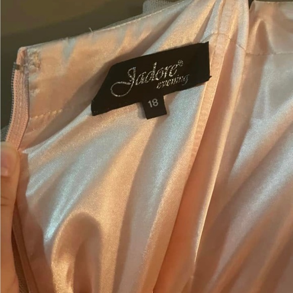 Grad Dress - Picture 2 of 4